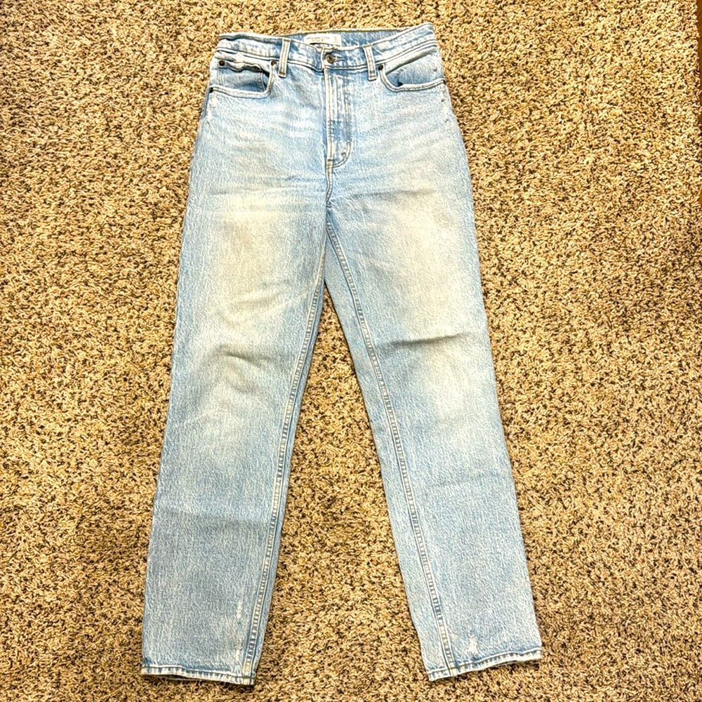 Abercrombie and Fitch straight ultra high-rise